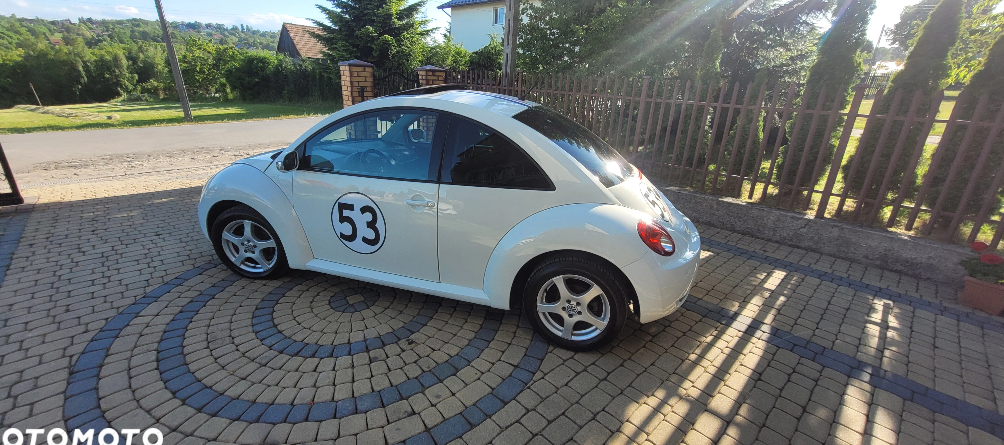 Volkswagen New Beetle cena 17600 przebieg: 163500, rok produkcji 2008 z Świętochłowice małe 154